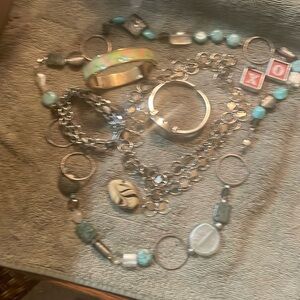 Jewelry Lot, untested, all complete pieces.